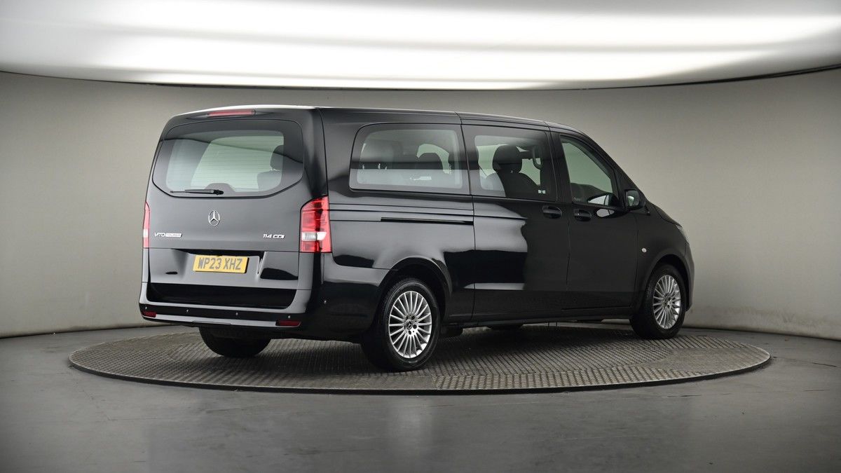 Mercedes-Benz Vito Image 7