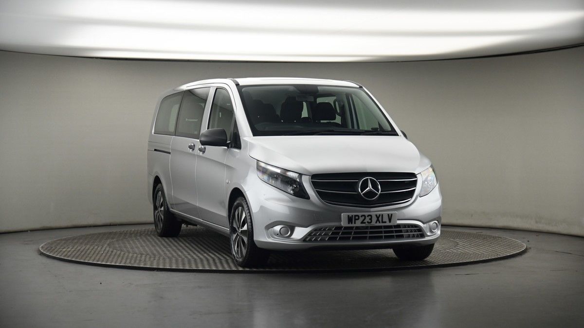 More views of Mercedes-Benz Vito