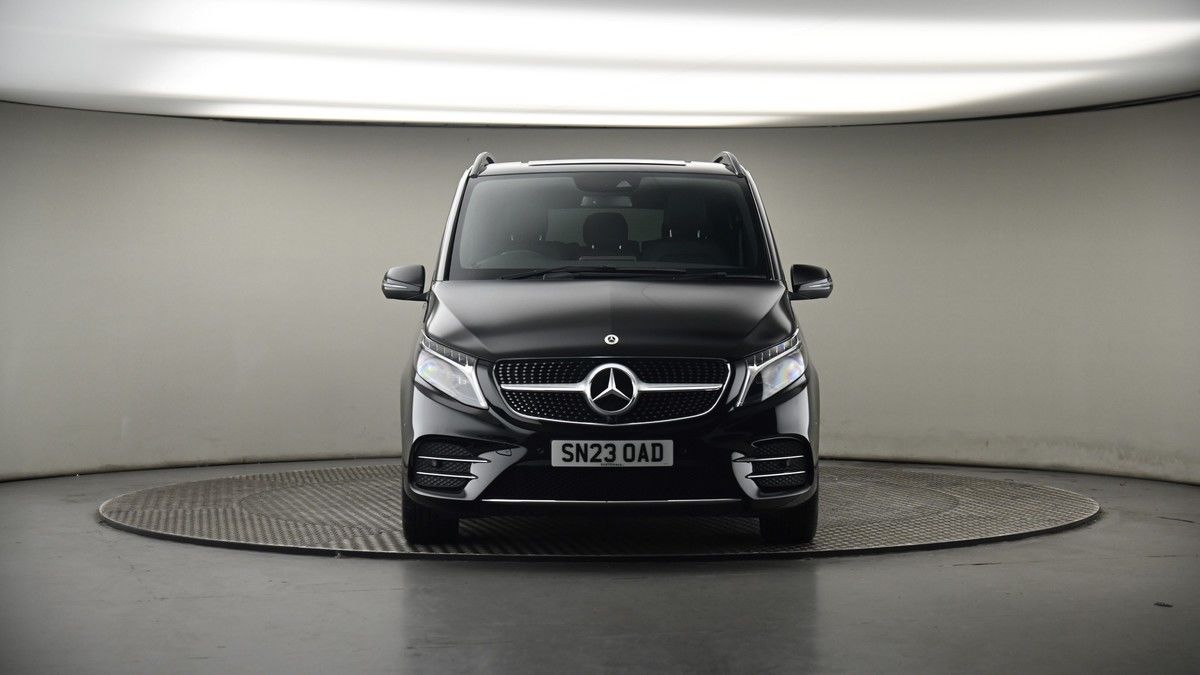 Mercedes-Benz V Class Image 18