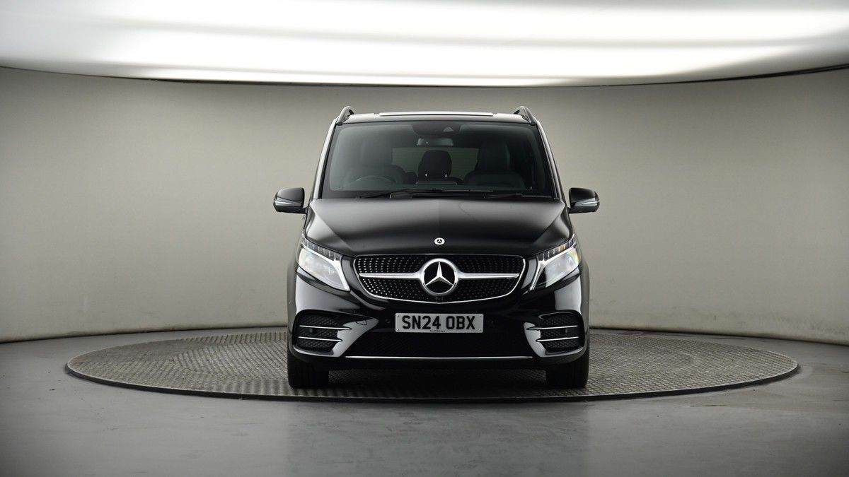 Mercedes-Benz V Class Image 17