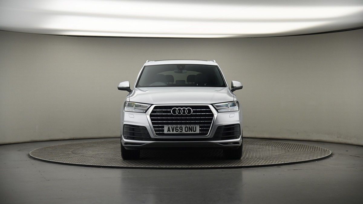 Audi Q7 Image 18