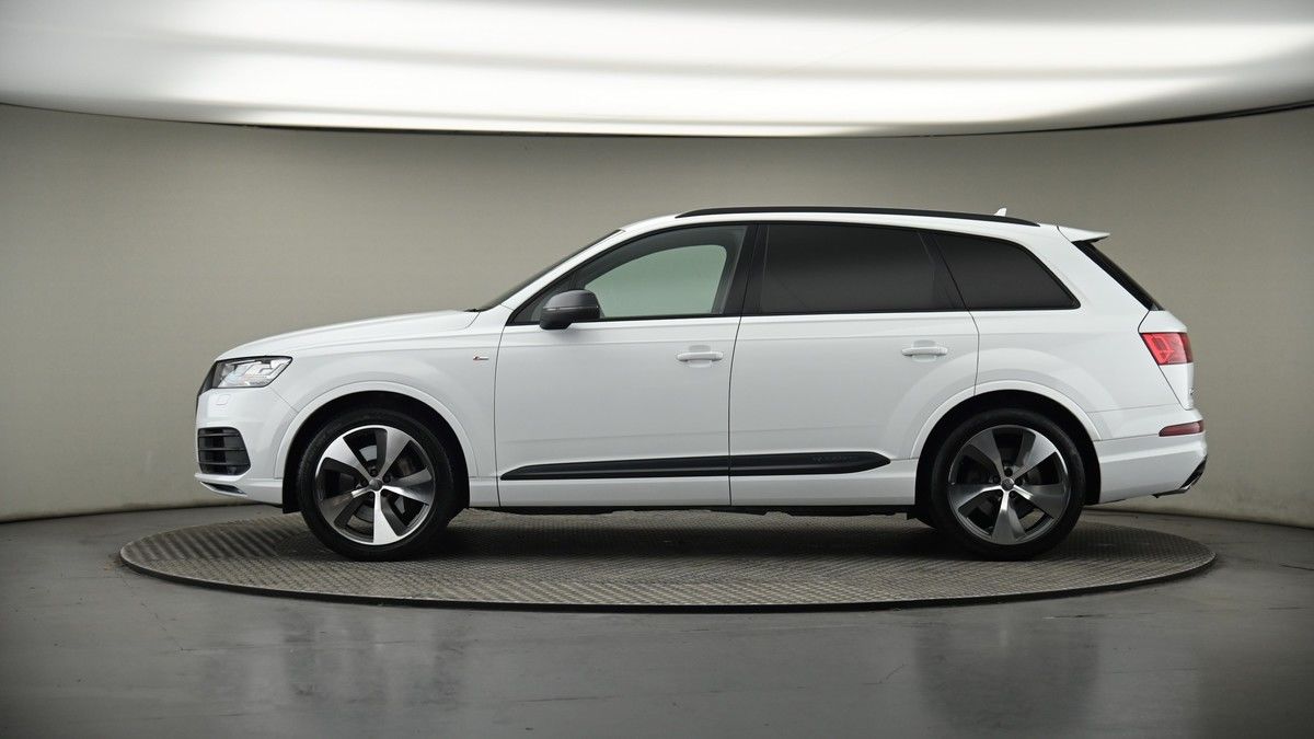 Audi Q7 Image 19