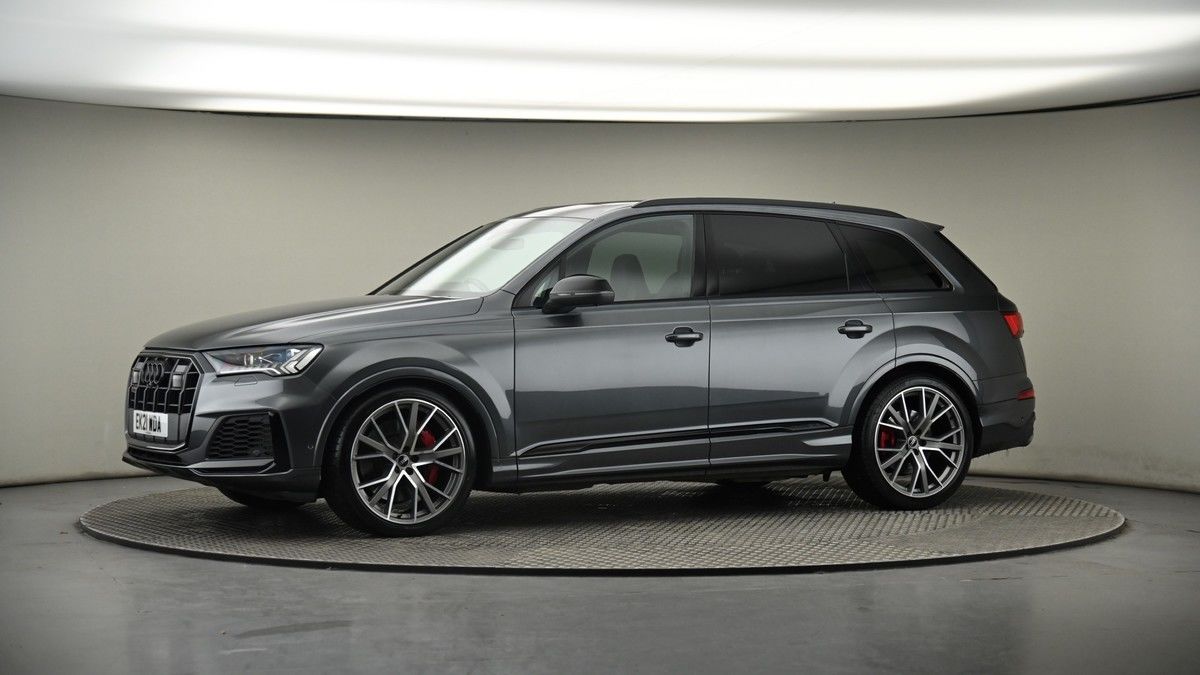 More views of Audi SQ7