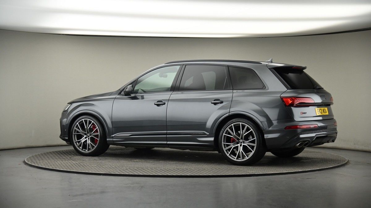 More views of Audi SQ7