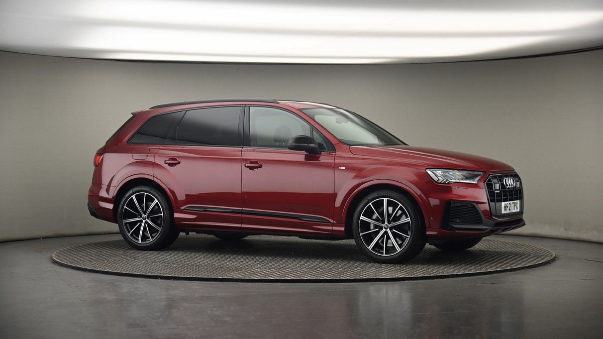 More views of Audi Q7