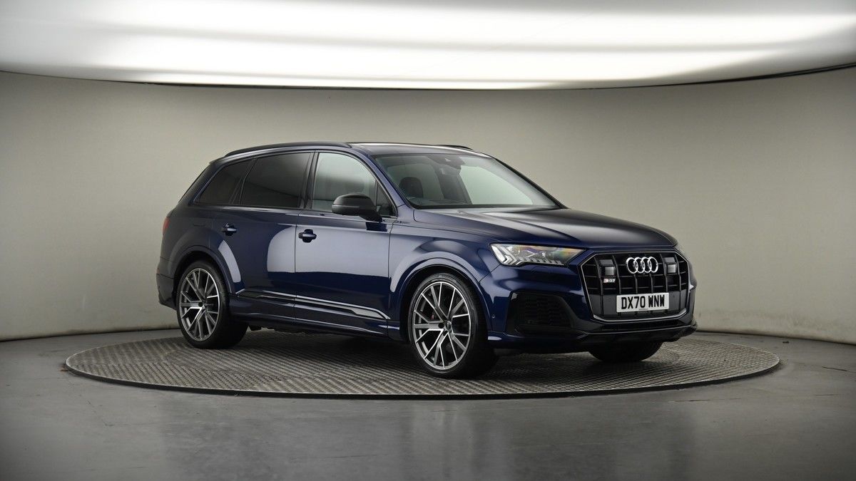 More views of Audi SQ7