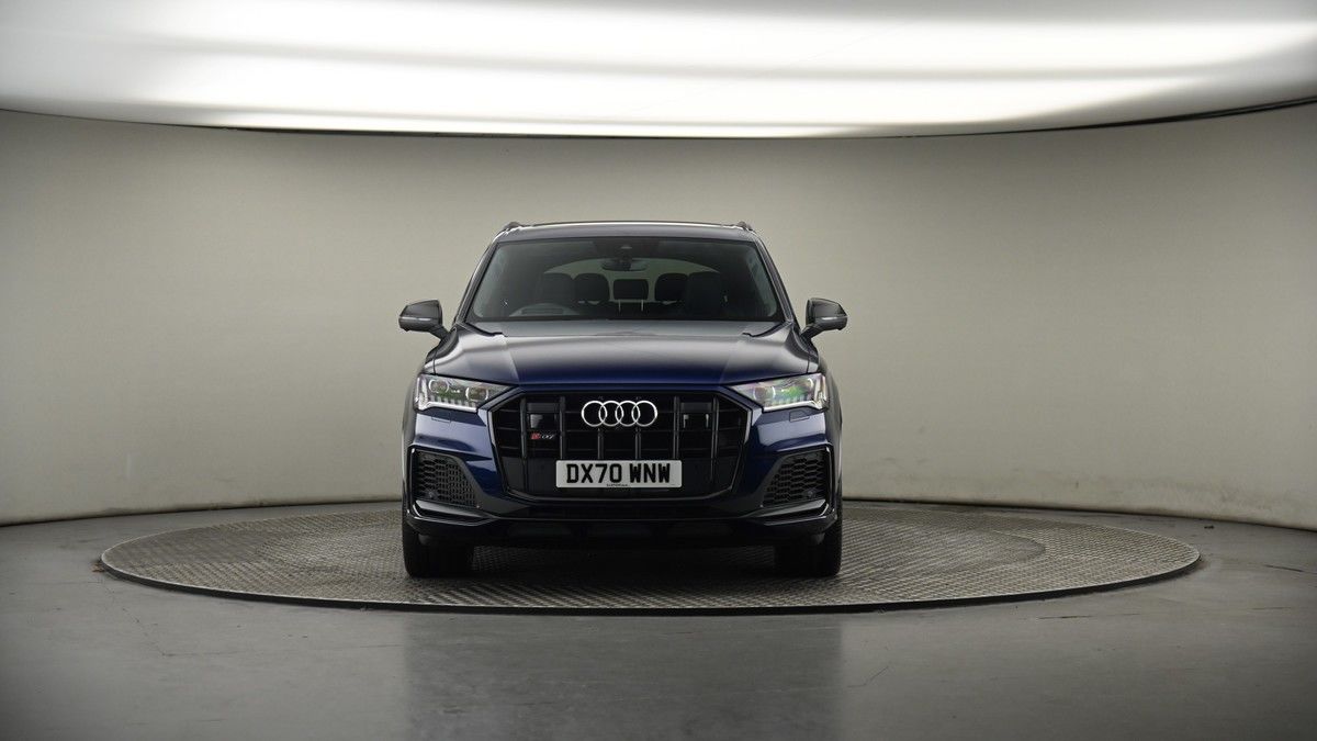 Audi SQ7 Image 18