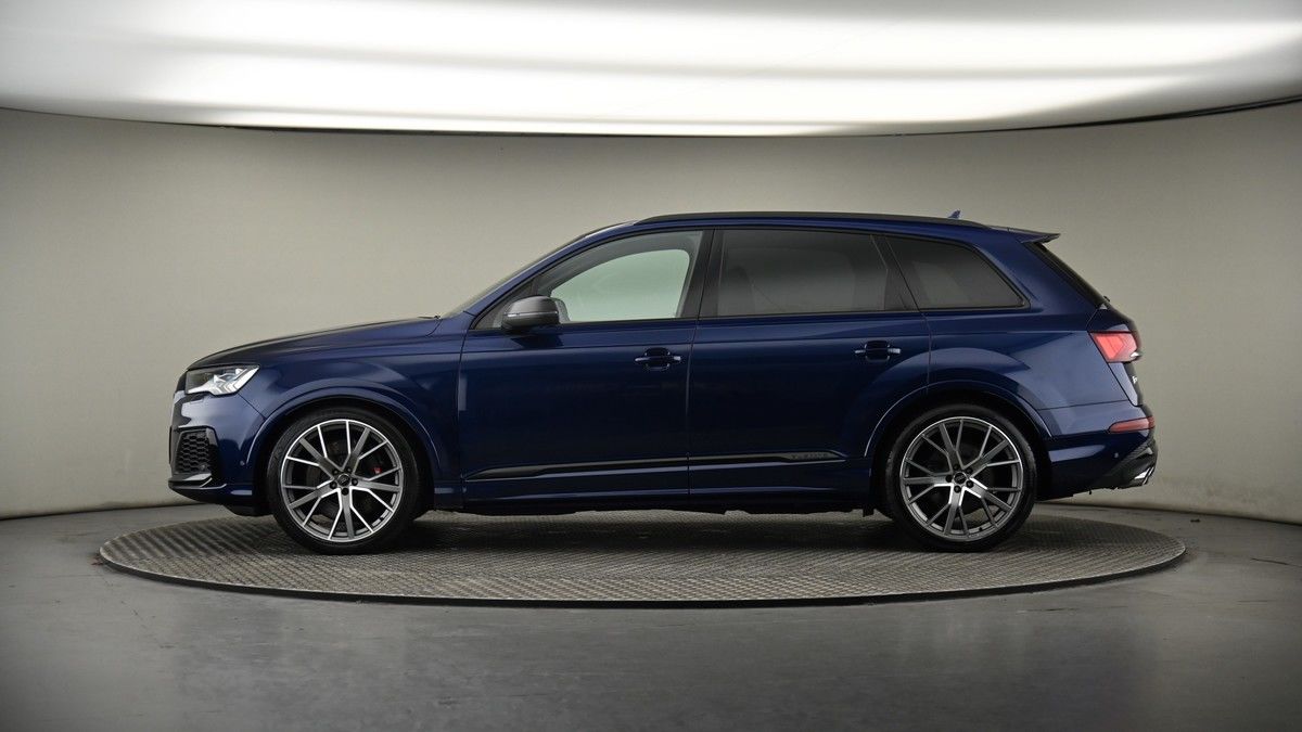 Audi SQ7 Image 19