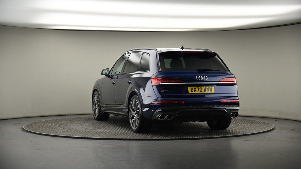 More views of Audi SQ7