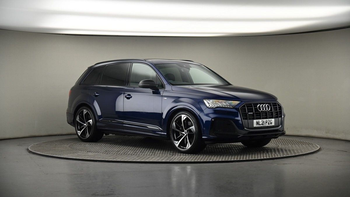 More views of Audi Q7