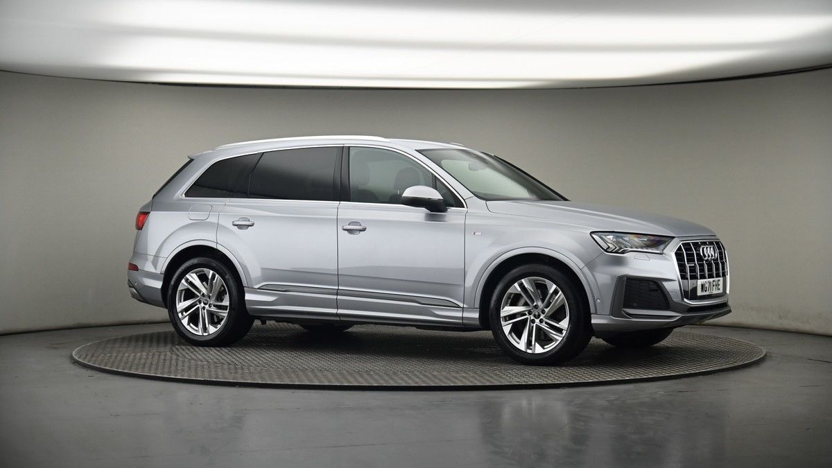 Audi Q7 Image 6