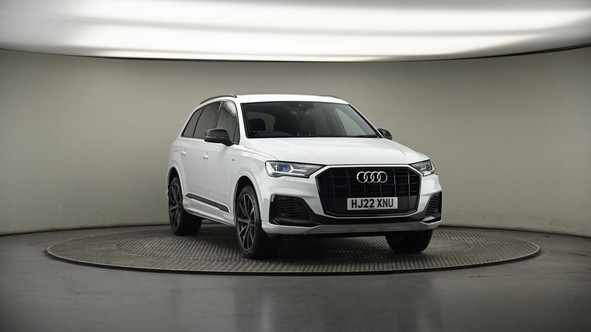 More views of Audi Q7