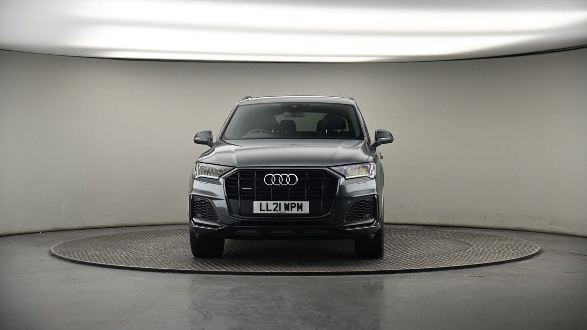 Audi Q7 Image 18