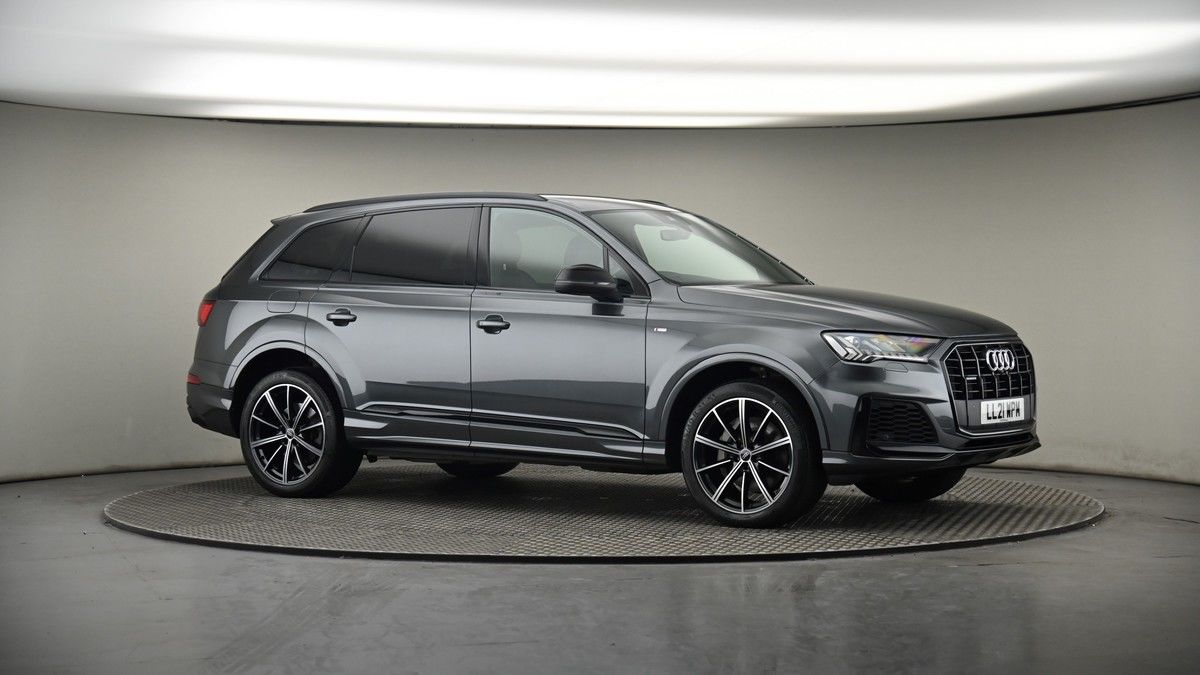 Audi Q7 Image 6