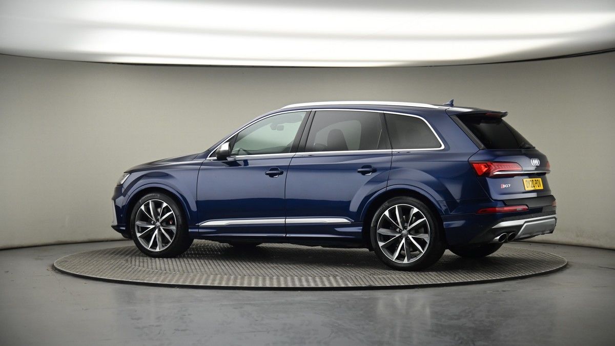 More views of Audi SQ7