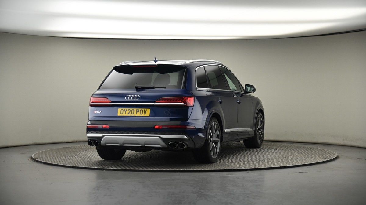 More views of Audi SQ7