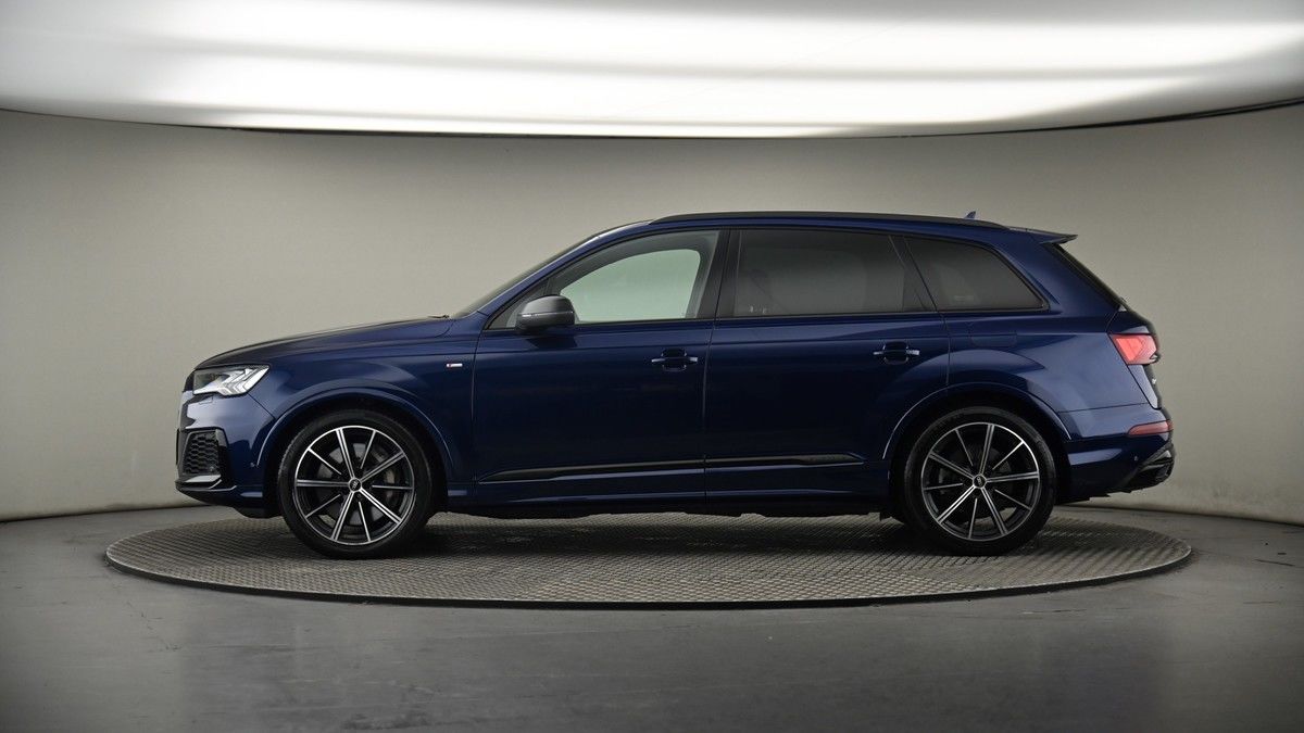 Audi Q7 Image 19