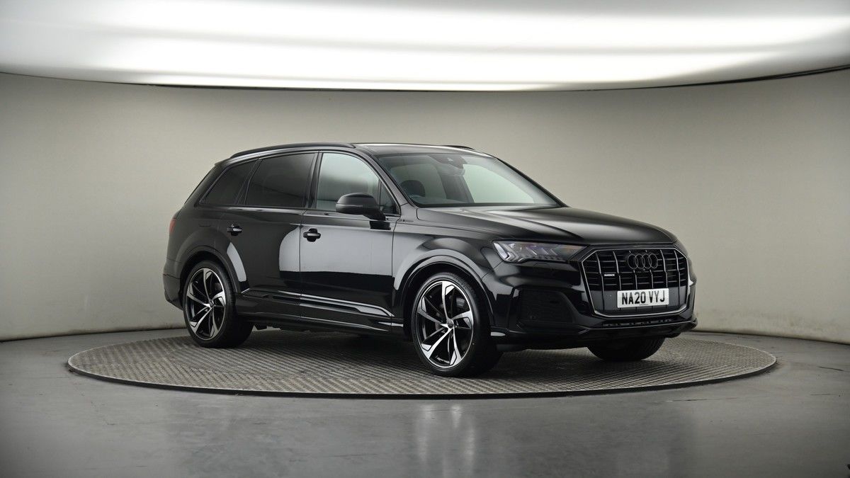 More views of Audi Q7