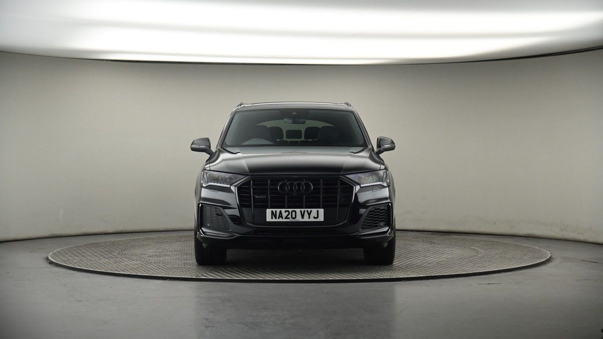 Audi Q7 Image 18