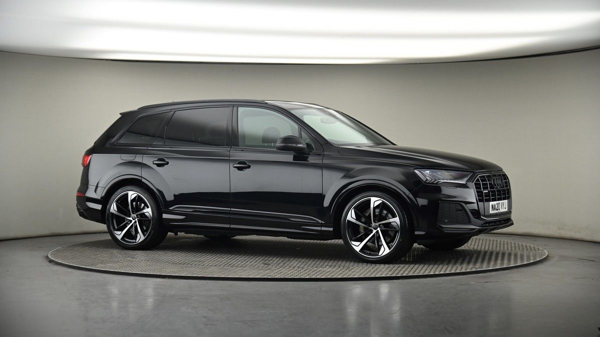 Audi Q7 Image 6