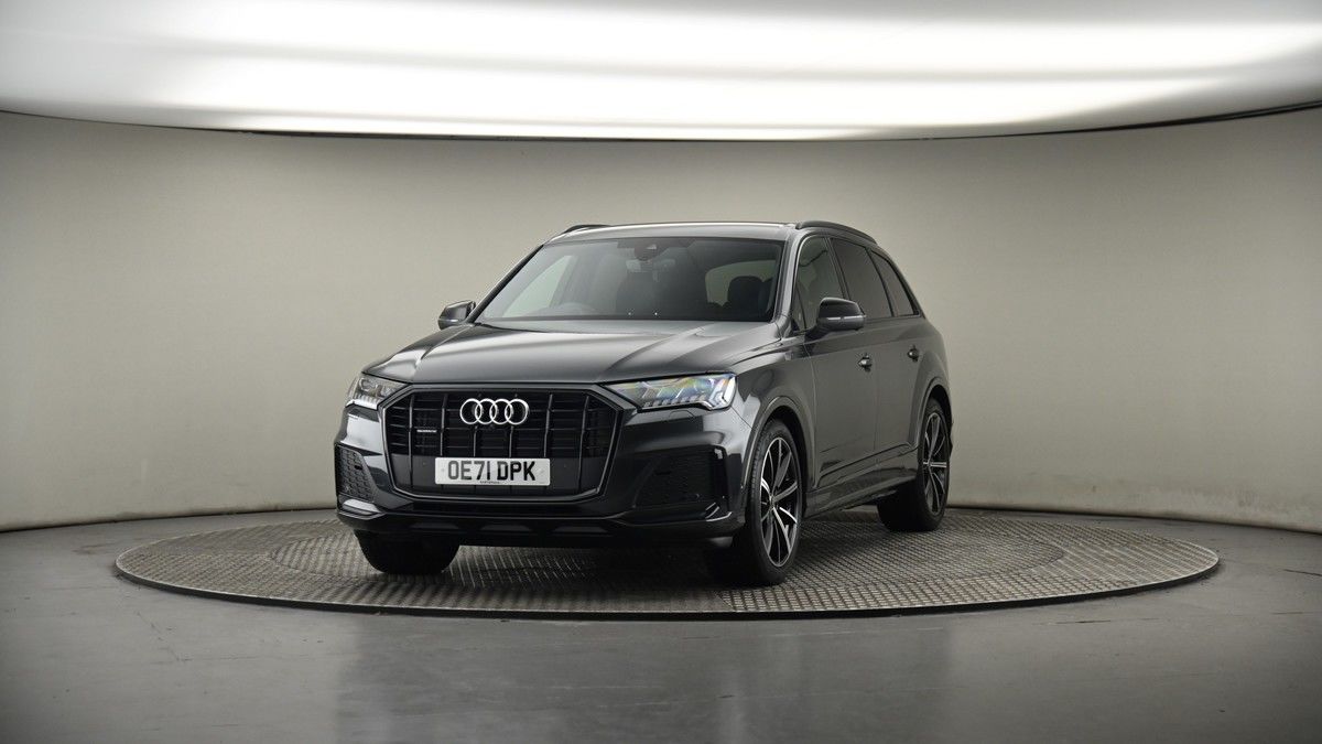 More views of Audi Q7