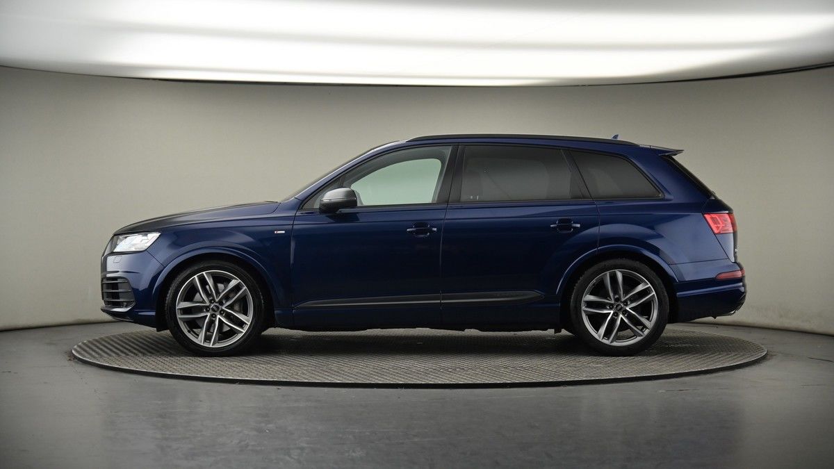 Audi Q7 Image 19