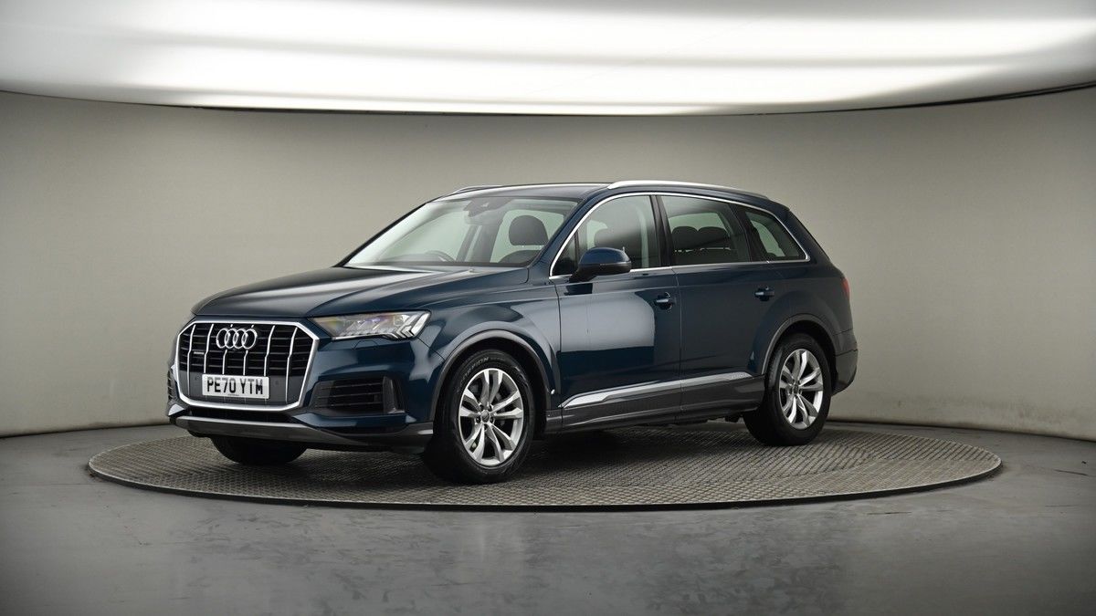 More views of Audi Q7