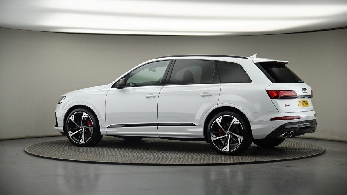 More views of Audi SQ7