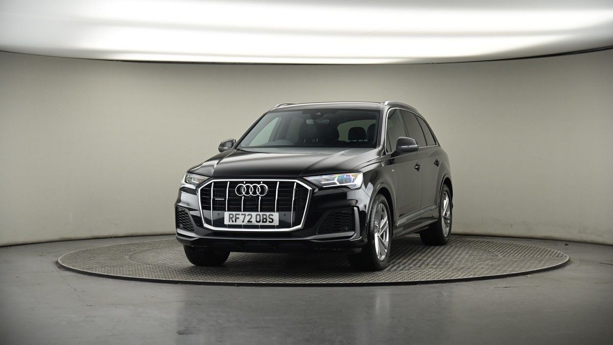 More views of Audi Q7