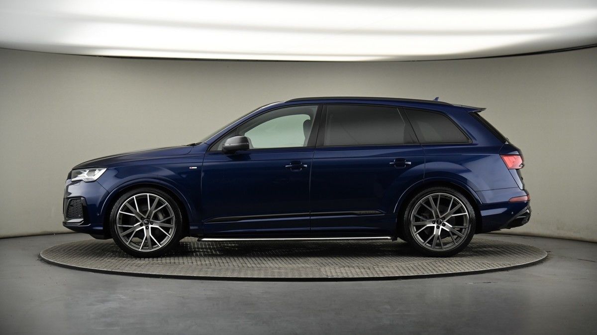 Audi Q7 Image 19