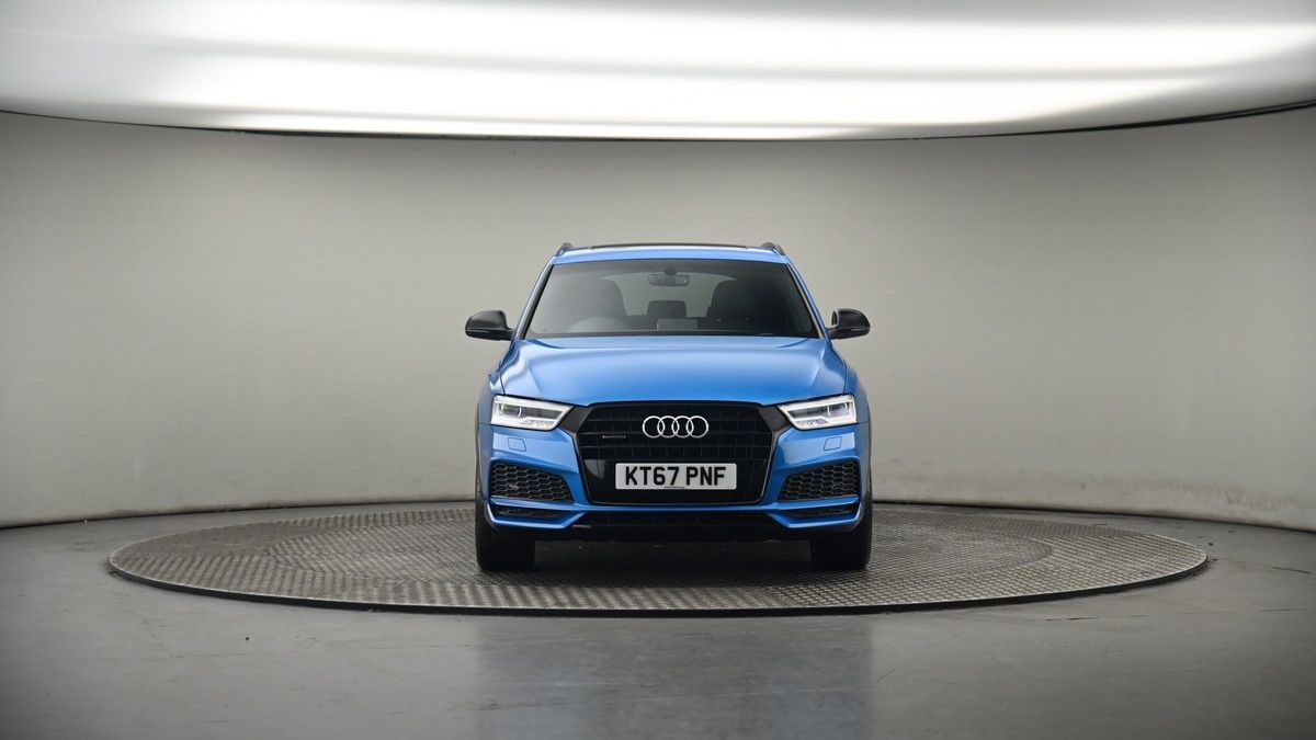 Audi Q3 Image 18