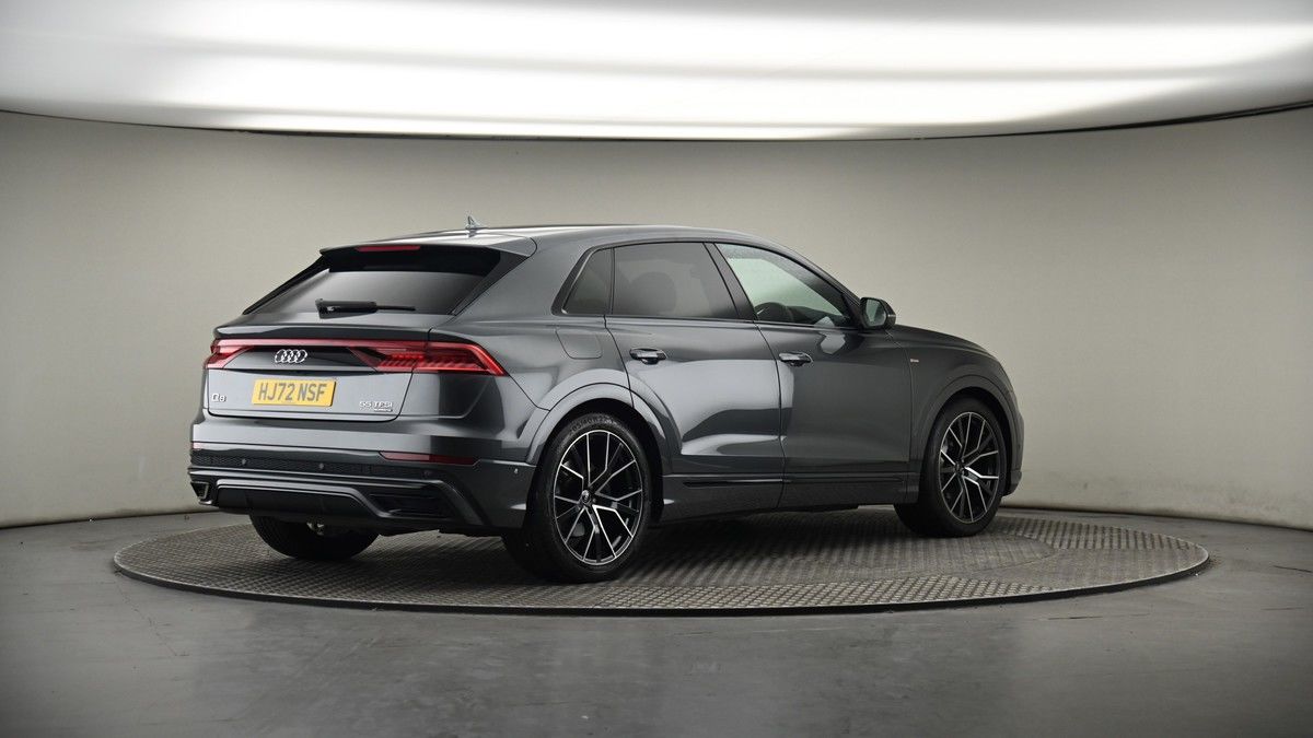 Audi Q8 Image 7