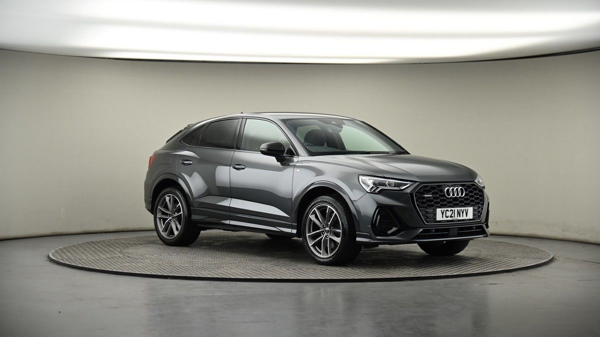 More views of Audi Q3