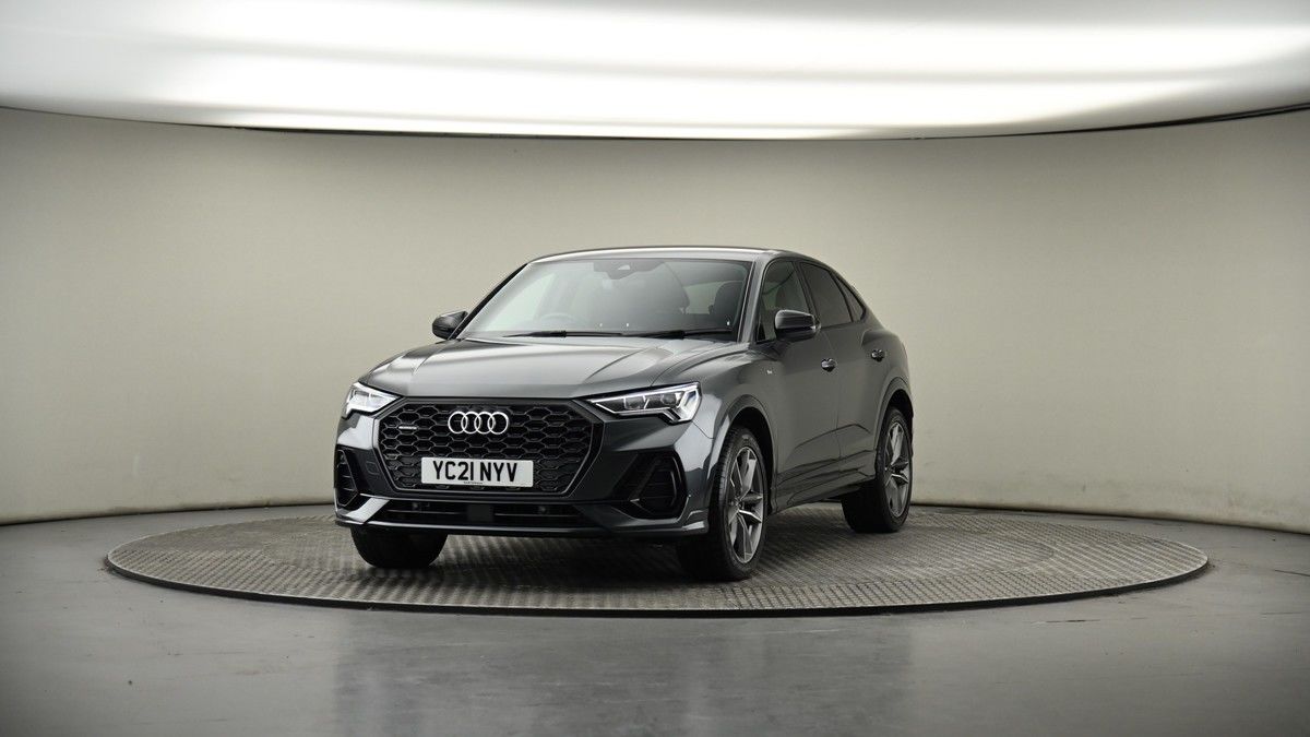 More views of Audi Q3