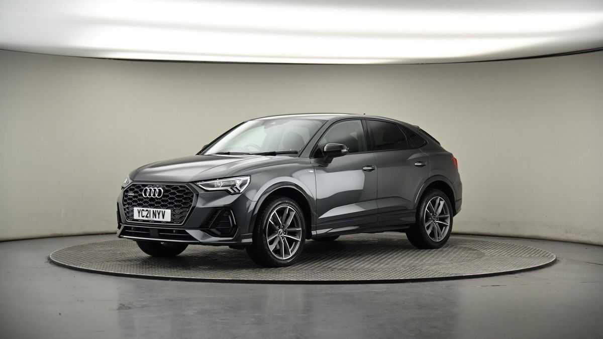 More views of Audi Q3