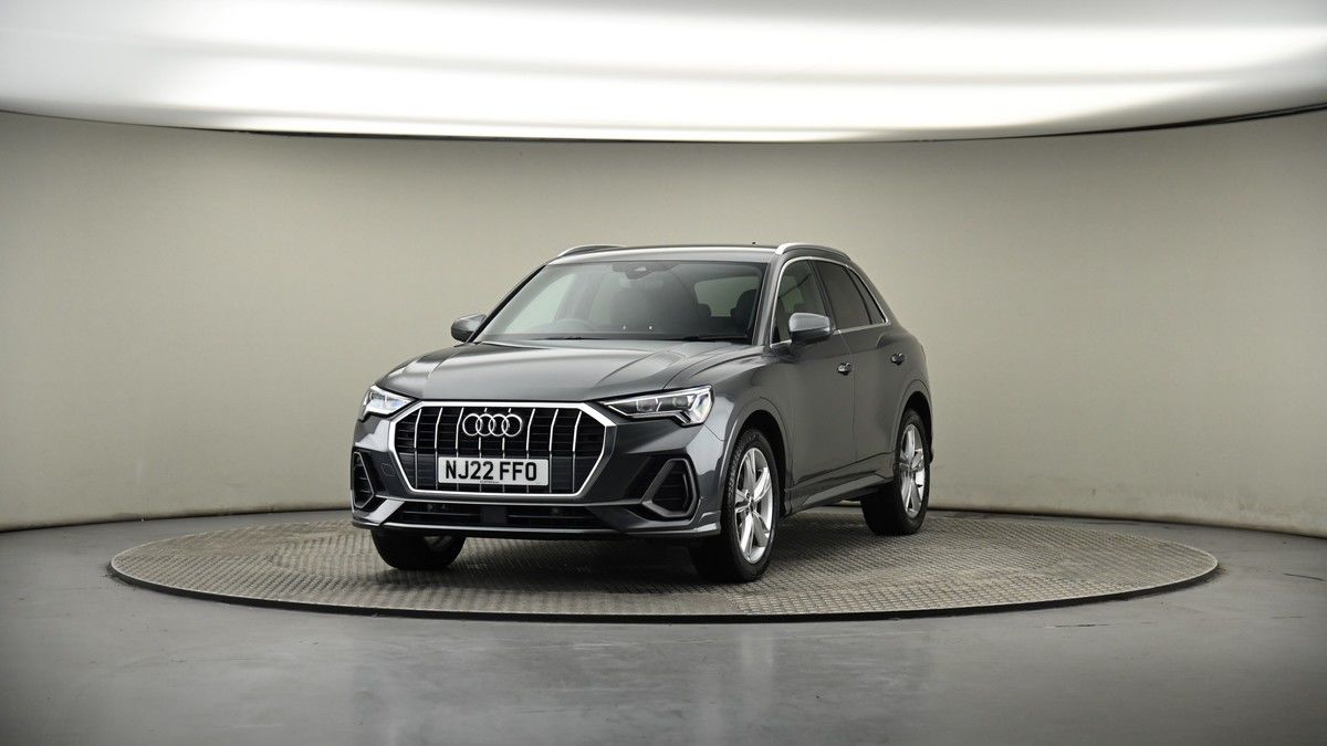 More views of Audi Q3