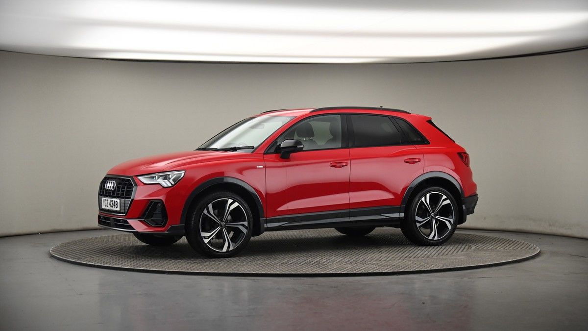 More views of Audi Q3