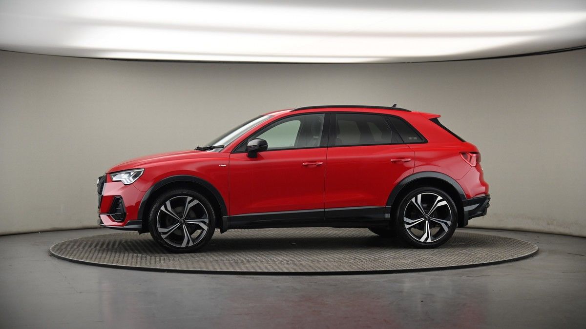 More views of Audi Q3