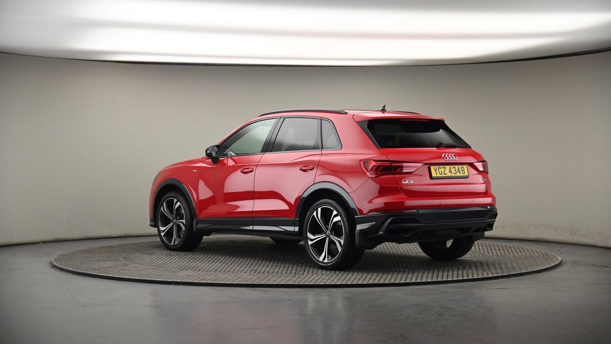 More views of Audi Q3