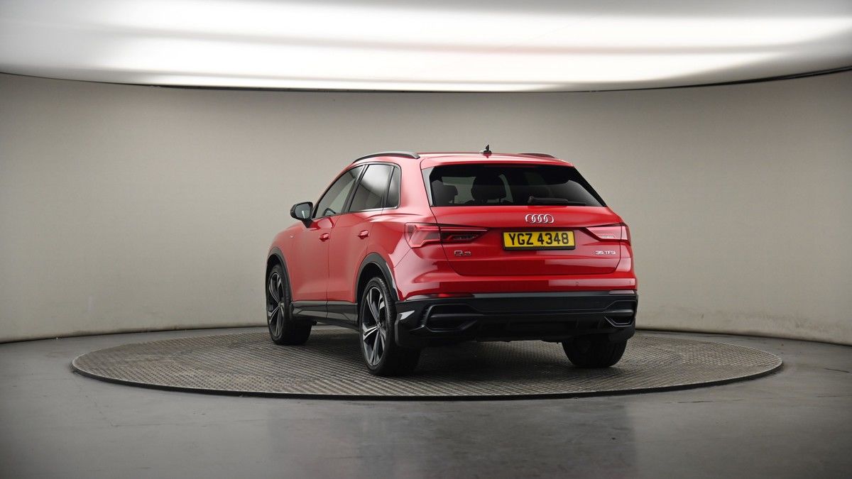 More views of Audi Q3