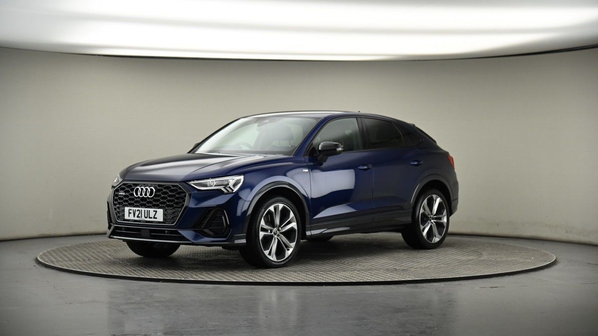 More views of Audi Q3