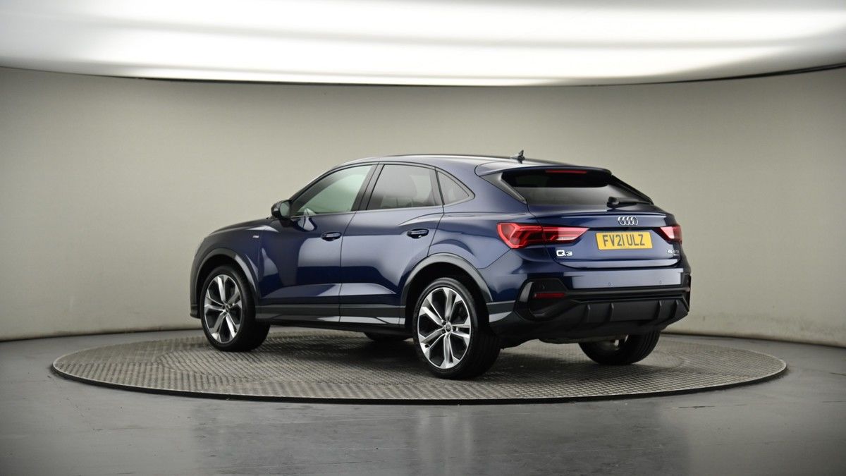 More views of Audi Q3