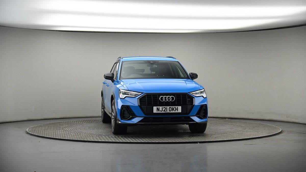 Audi Q3 Image 18