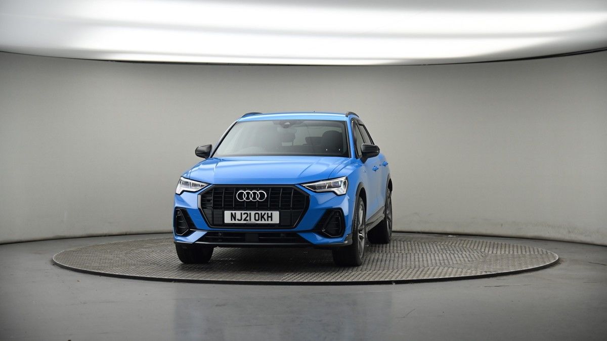 More views of Audi Q3