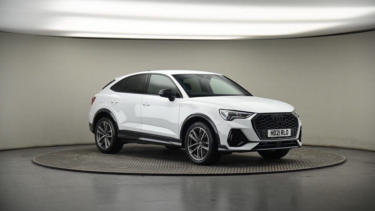 More views of Audi Q3