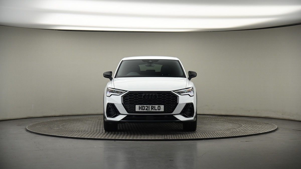 More views of Audi Q3