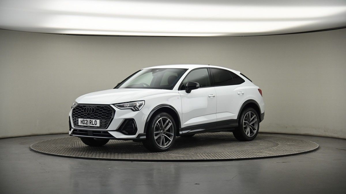 More views of Audi Q3