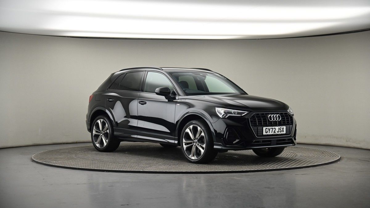 More views of Audi Q3