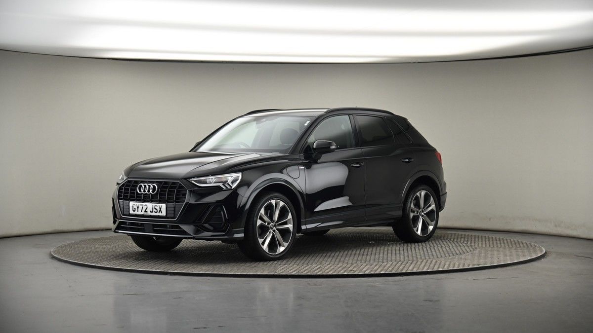 More views of Audi Q3