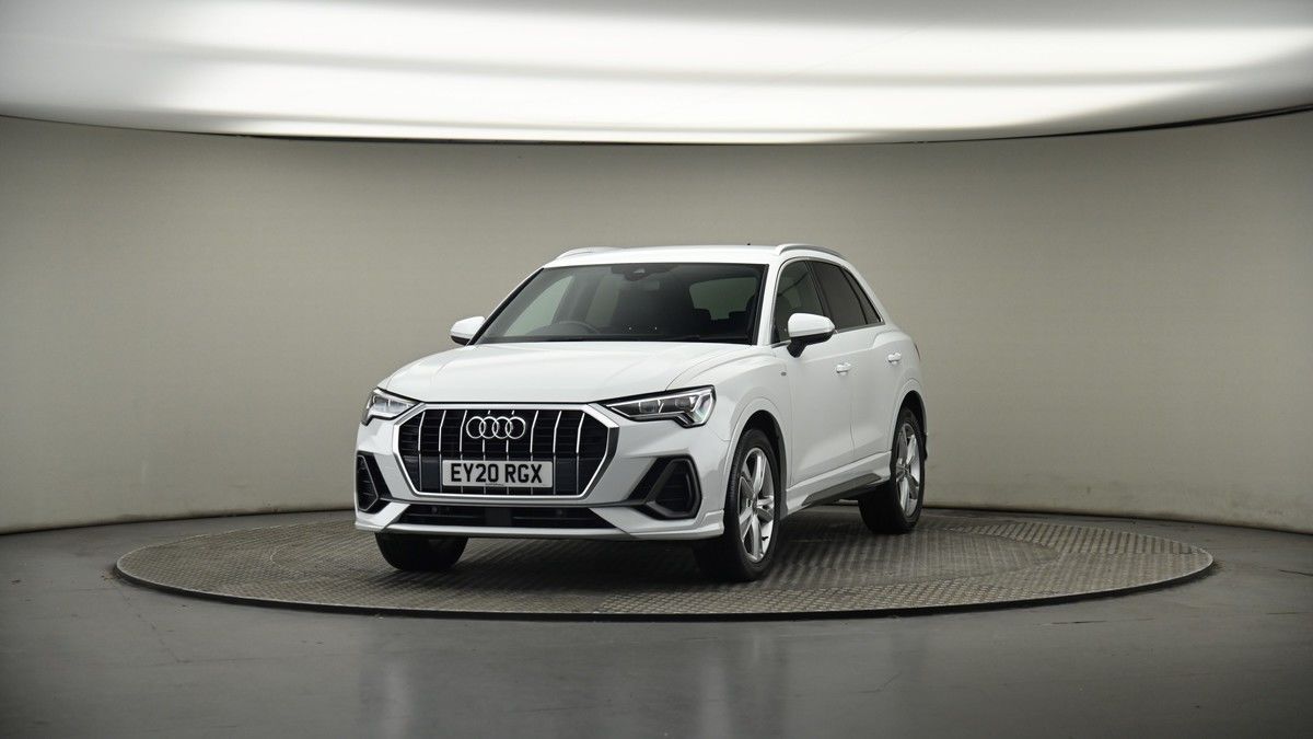 More views of Audi Q3